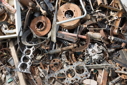 Mixed scrap metal including iron, steel, and aluminum pieces